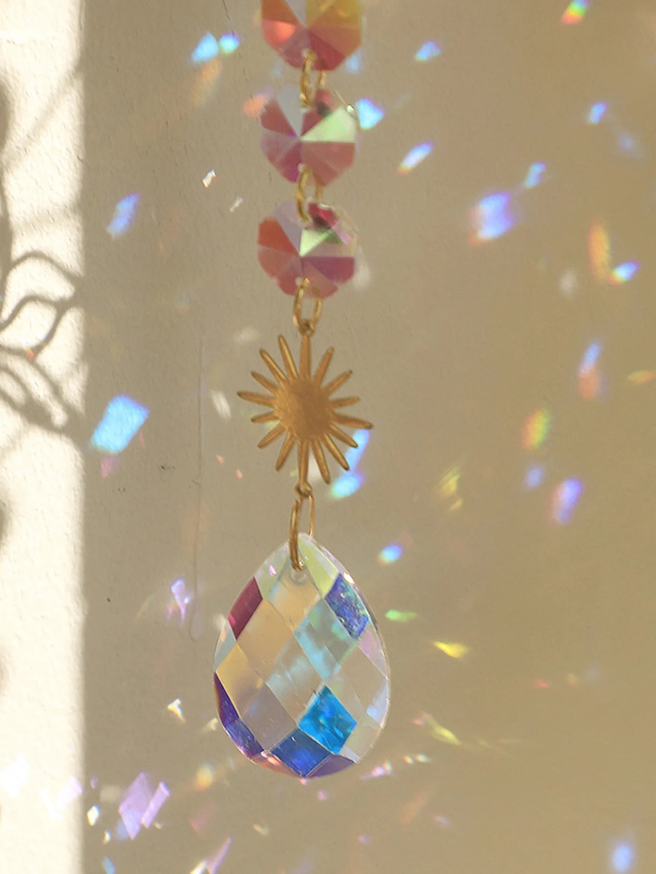 Lucky Pendant Miru World