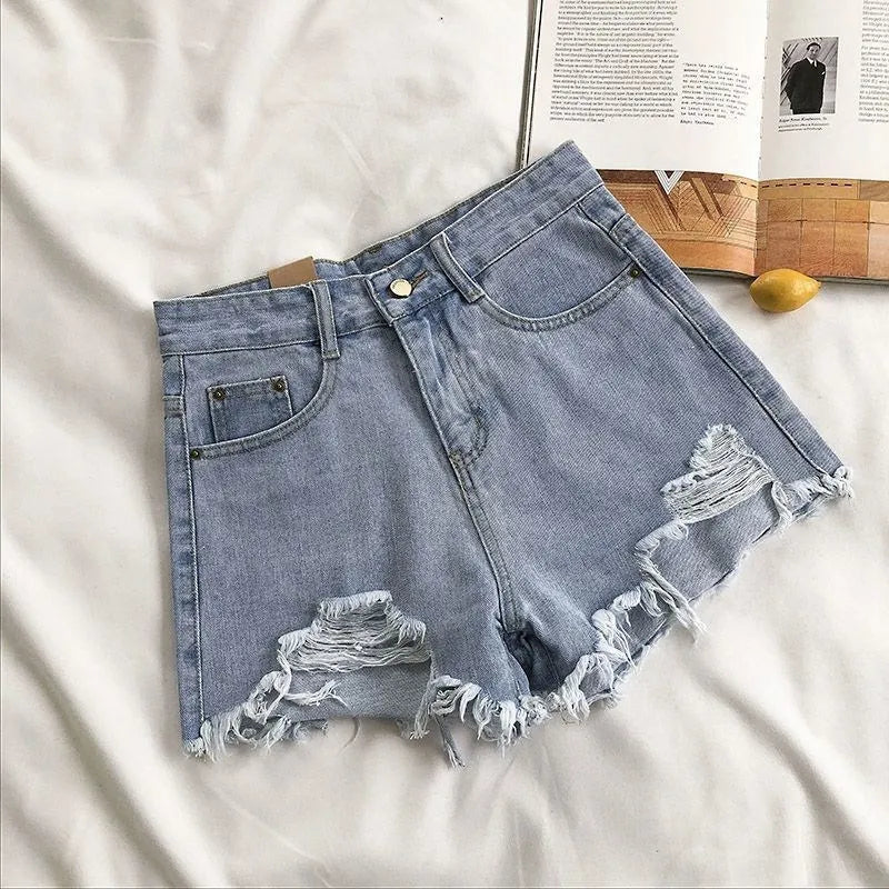 Kiki Shorts Miru World