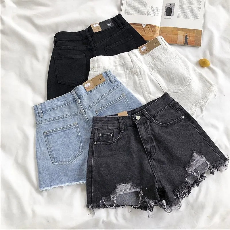 Kiki Shorts Miru World
