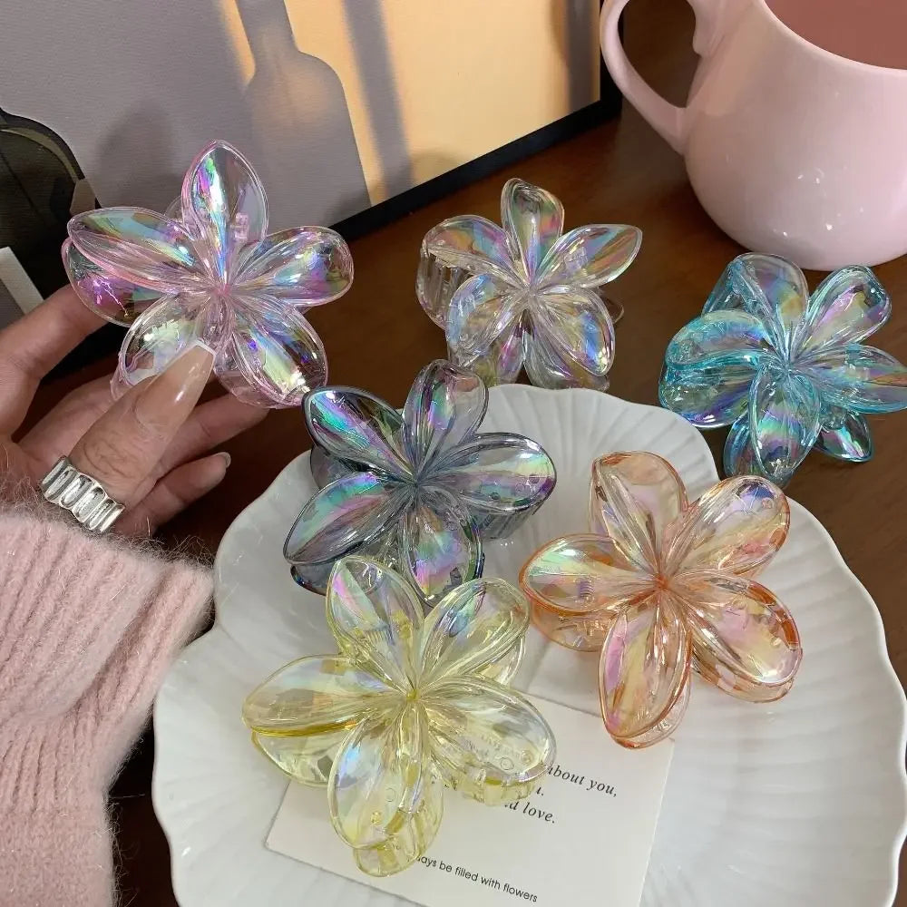 Vaiana Flower Grab Clip – Cute Plastic Hair Accessory for Women - Miru World
